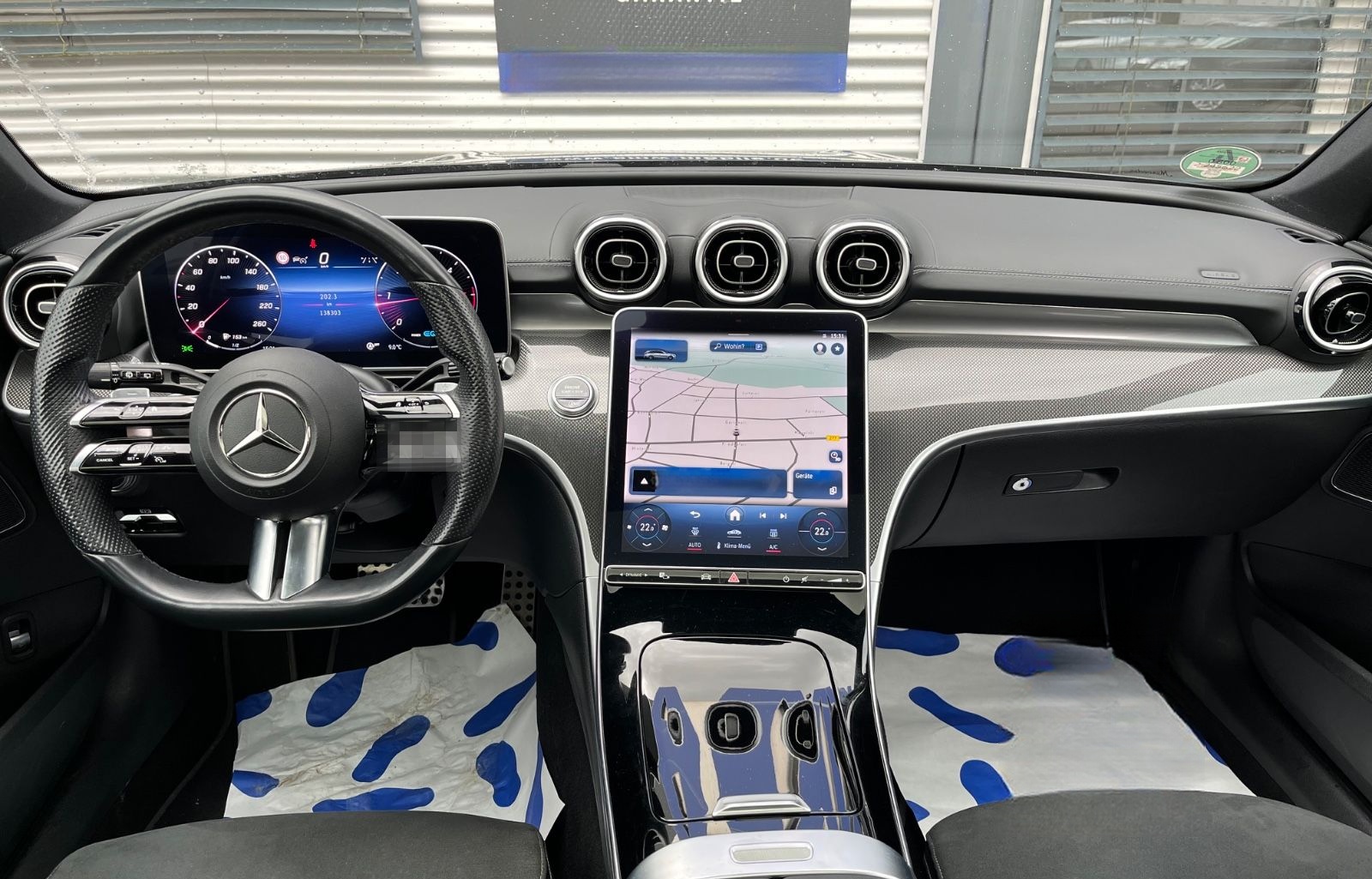 Mercedes-Benz C 300 d AMG-Line Night*AHK*PANO*CARBON*LED*LEDER foto 7