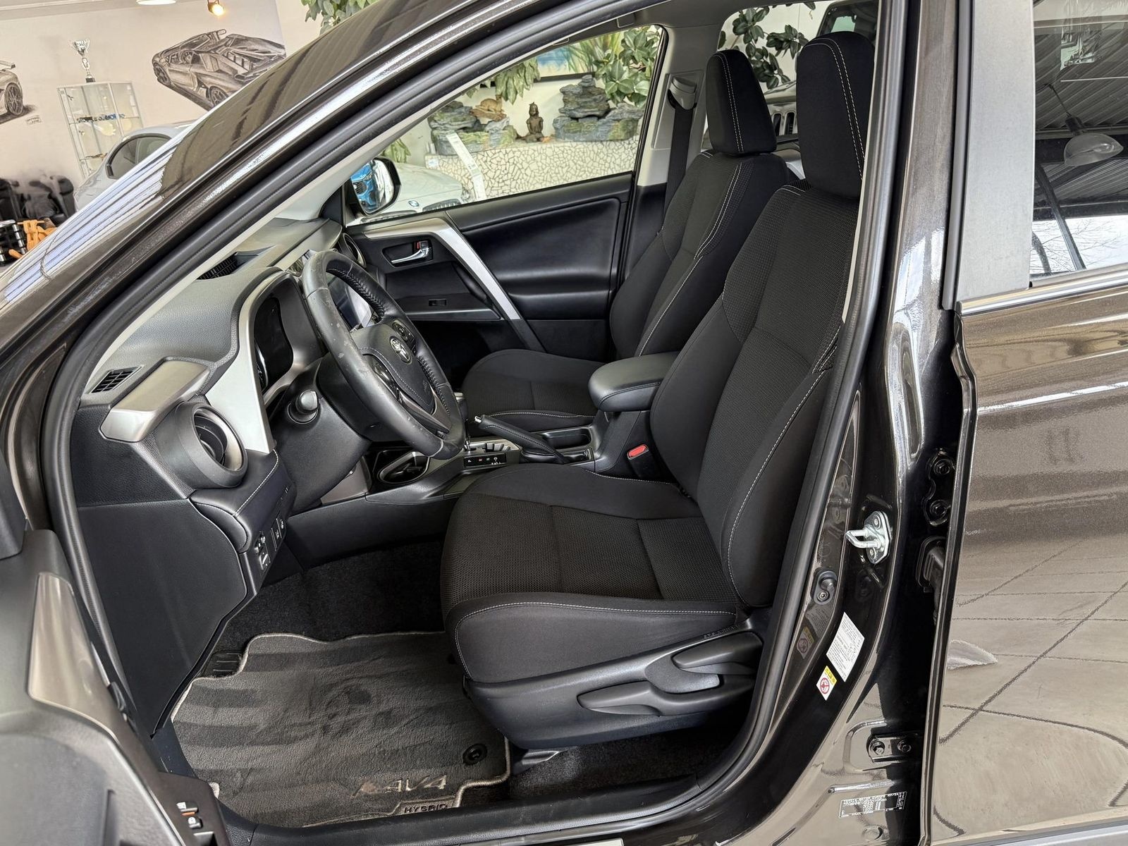 Toyota RAV4 2.5 VVT-i Hybrid Team D ACC*S+LHZ*KAMERA* foto 12