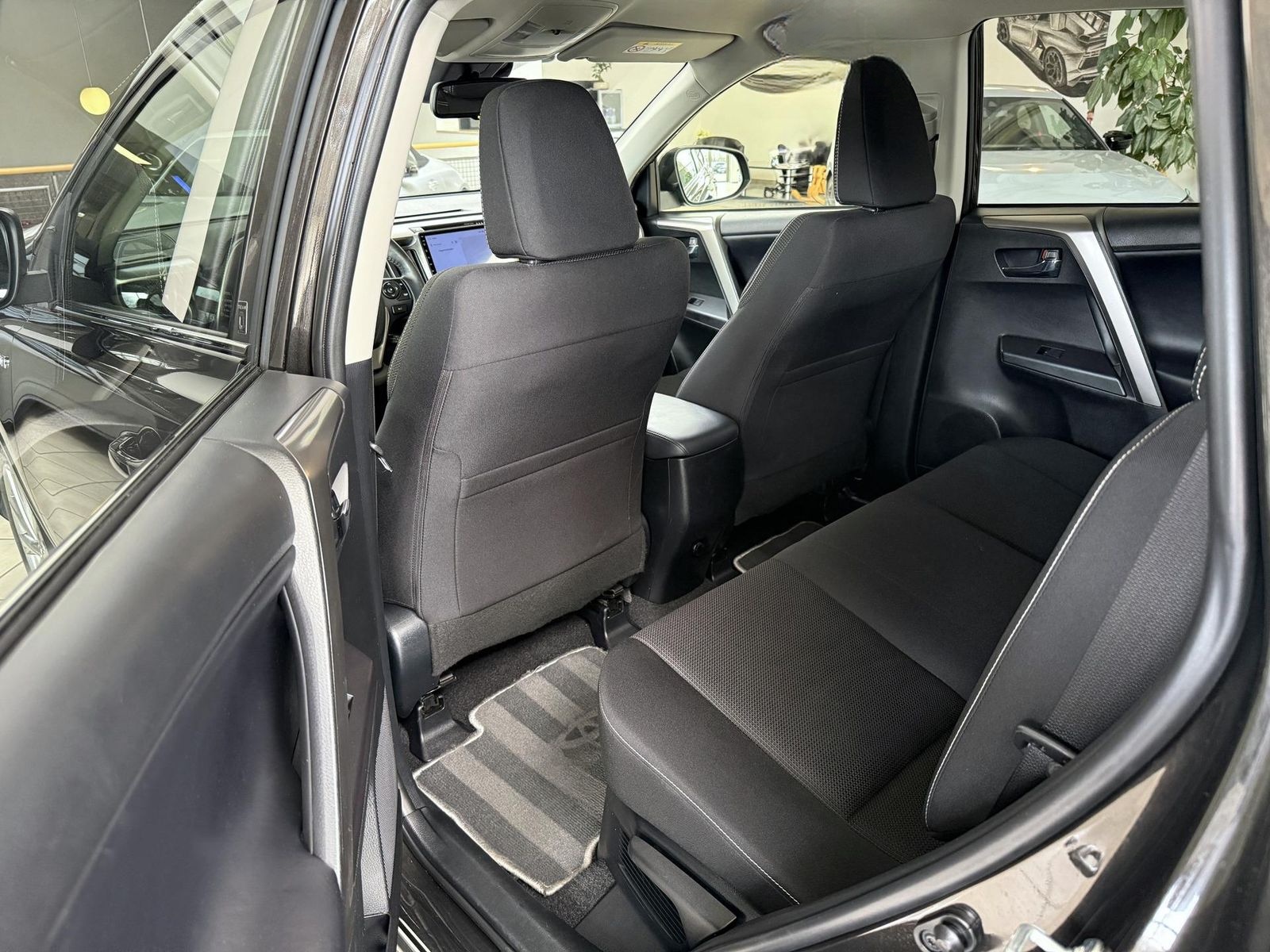 Toyota RAV4 2.5 VVT-i Hybrid Team D ACC*S+LHZ*KAMERA* foto 13