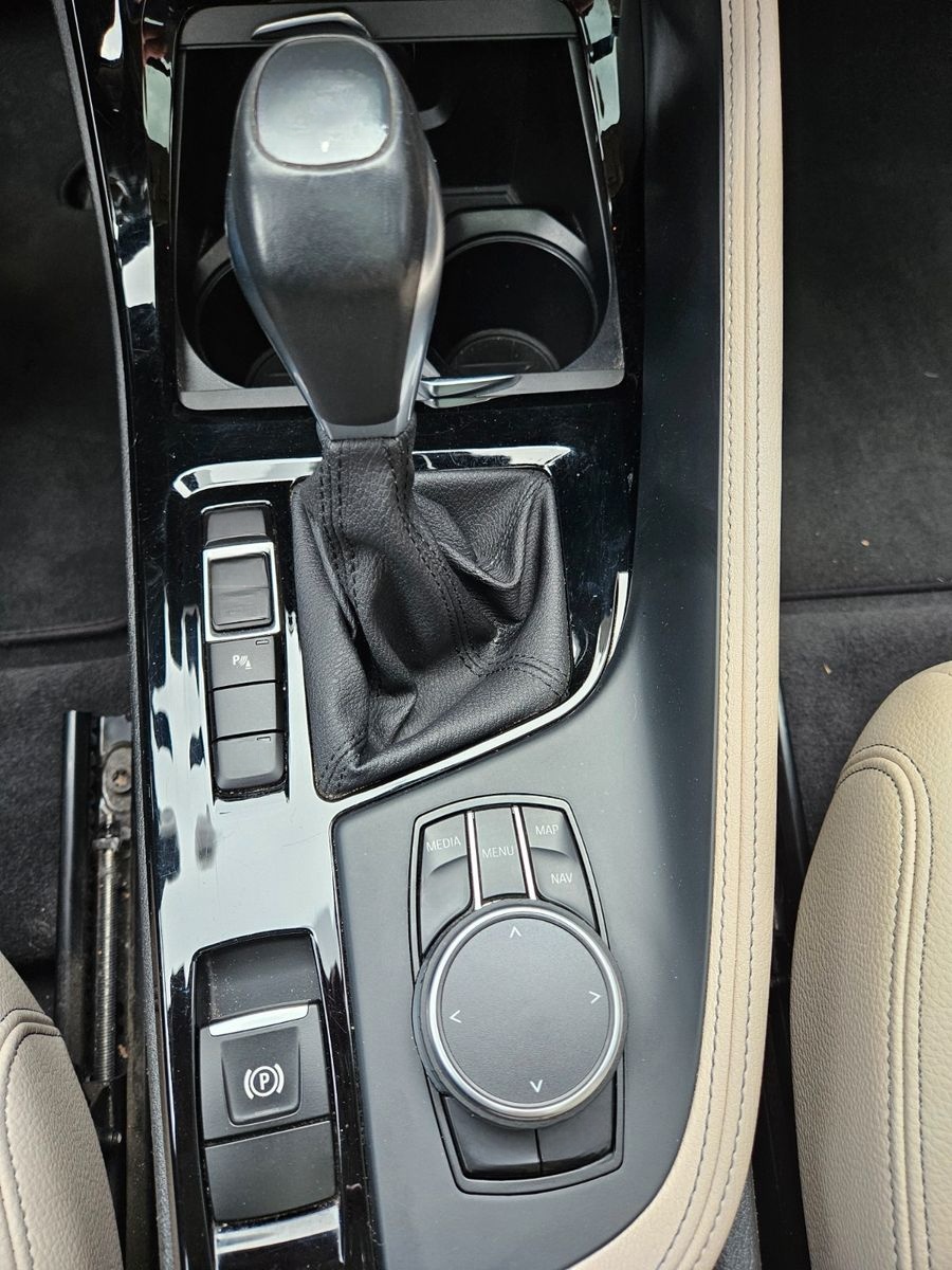 BMW X1 xDrive 25 d xLine NP 64 AHK Pano HUD ACC Keyl foto 12