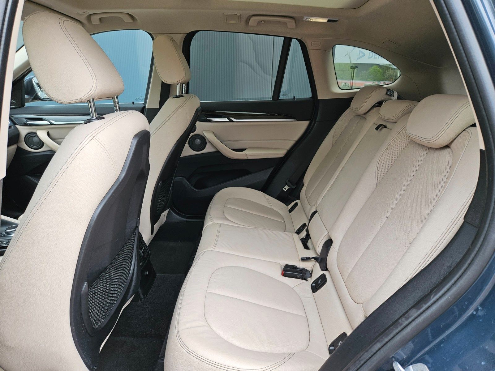 BMW X1 xDrive 25 d xLine NP 64 AHK Pano HUD ACC Keyl foto 18