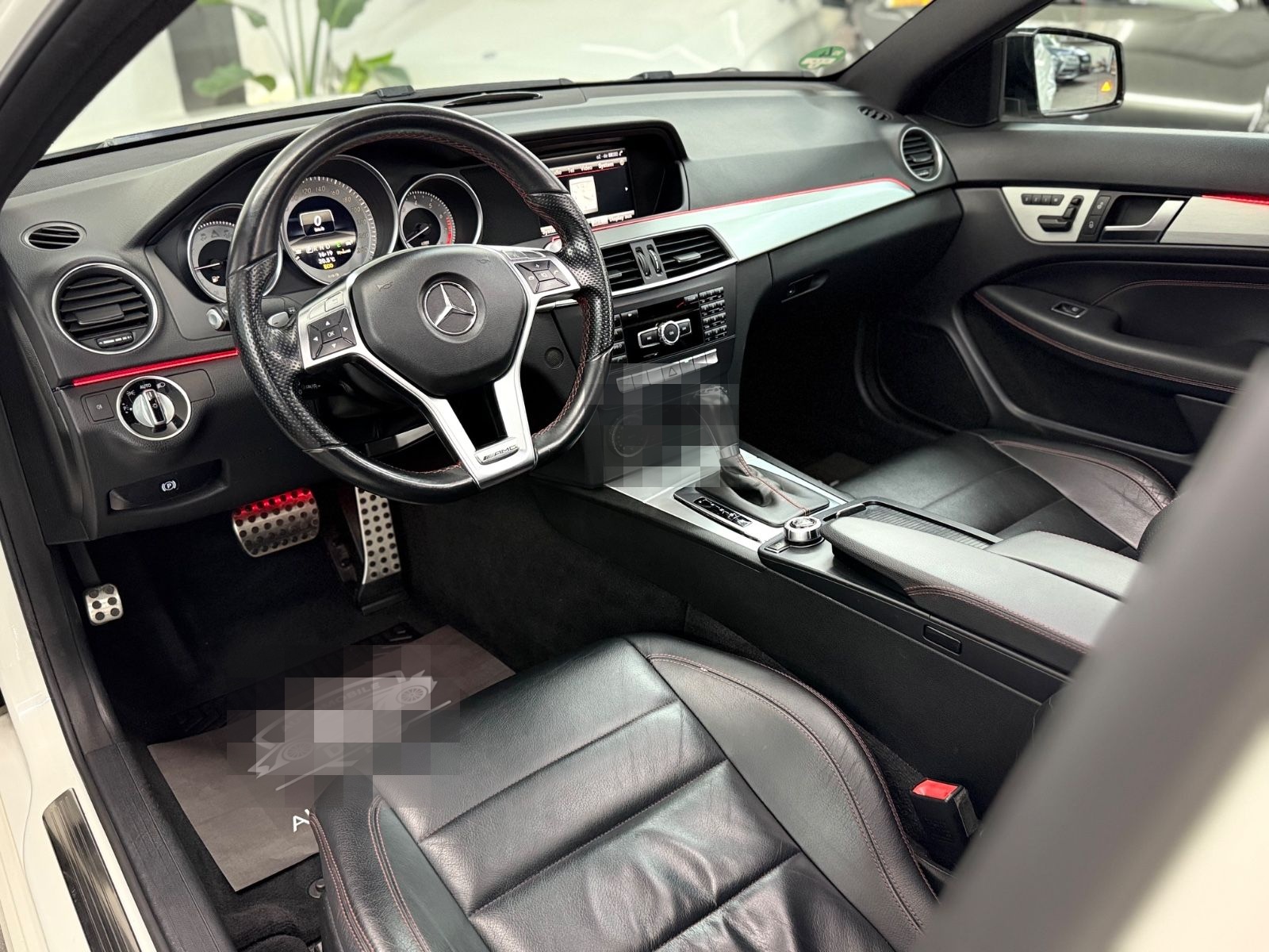 Mercedes-Benz C 350 C Coupe C 350 CGI BlueEfficiency foto 14