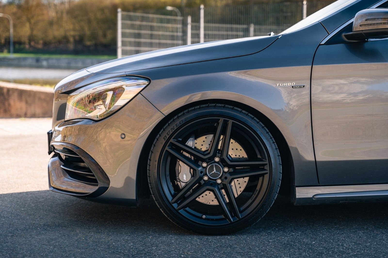 Mercedes-Benz CLA 45 AMG Shooting Brake foto 11