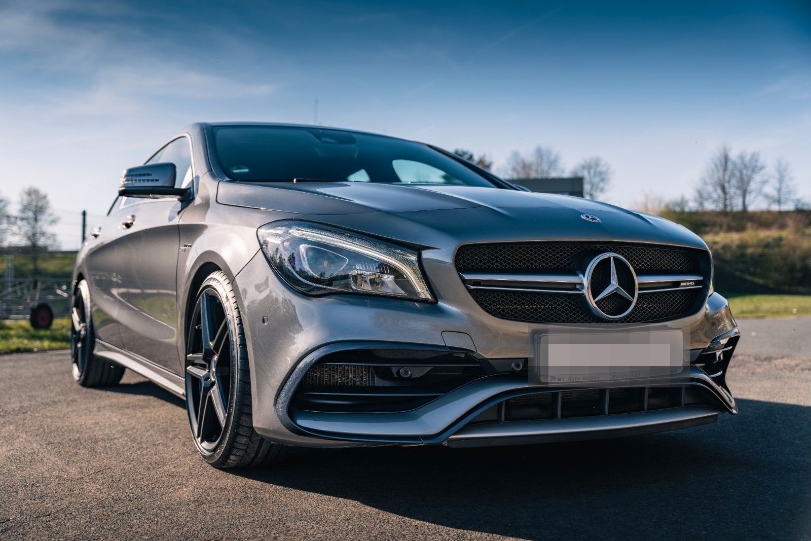 Mercedes-Benz CLA 45 AMG Shooting Brake foto 13