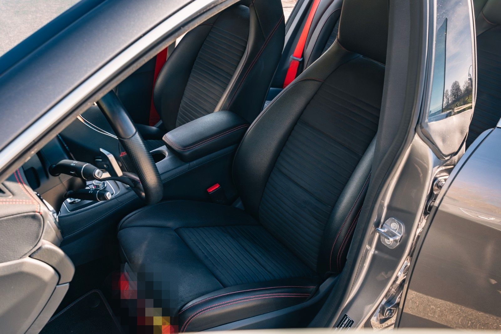 Mercedes-Benz CLA 45 AMG Shooting Brake foto 18