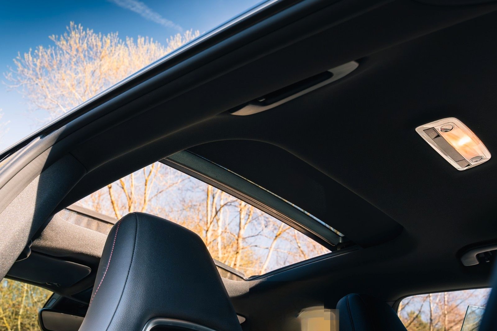 Mercedes-Benz CLA 45 AMG Shooting Brake foto 23