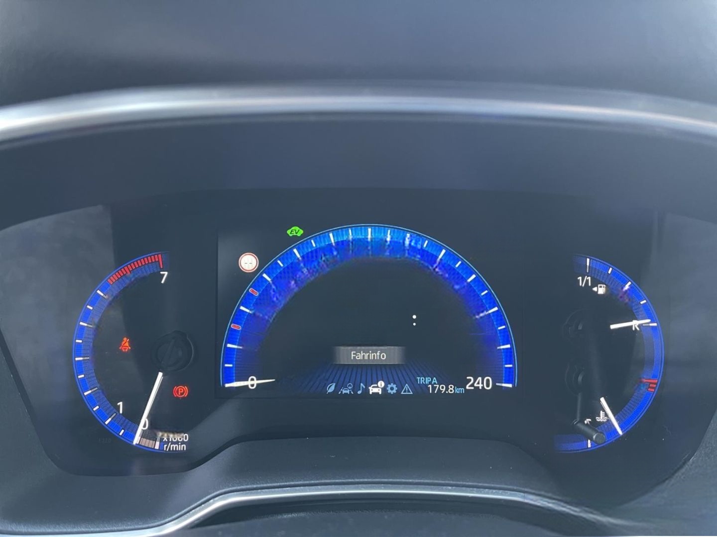 Toyota Corolla LED ACC 2-Zonen-Klimaautom SHZ LenkradHZ foto 12