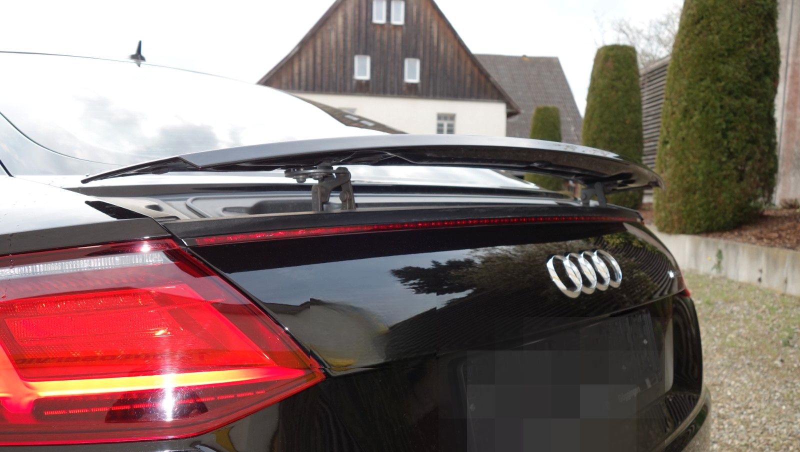 Audi TT Coupe 2.0 TFSI quattro foto 7