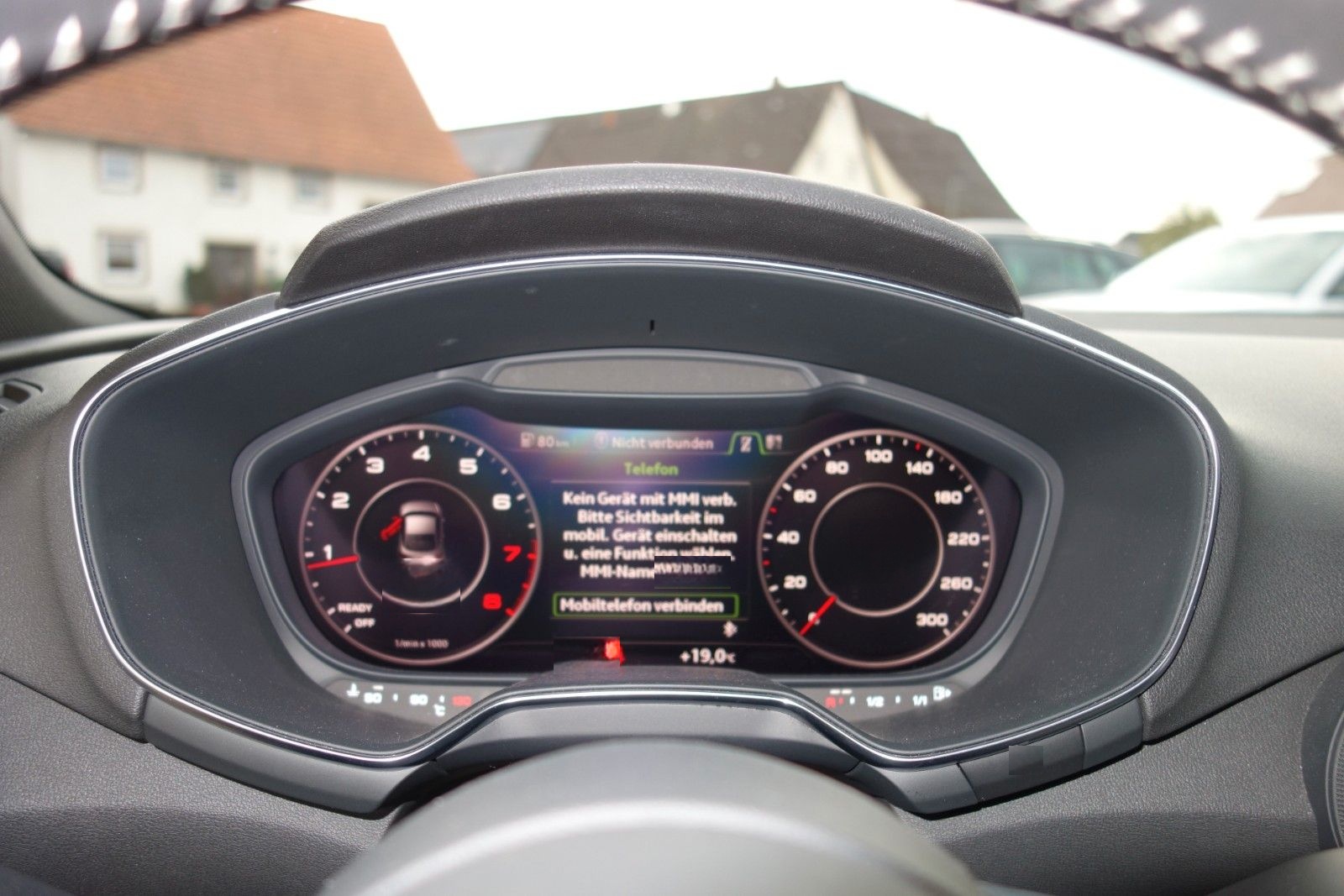 Audi TT Coupe 2.0 TFSI quattro foto 9