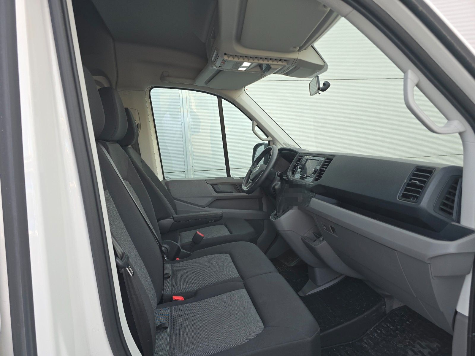 Volkswagen Crafter Kasten 35 Mittellang Hochdach (9-Sitze) foto 11