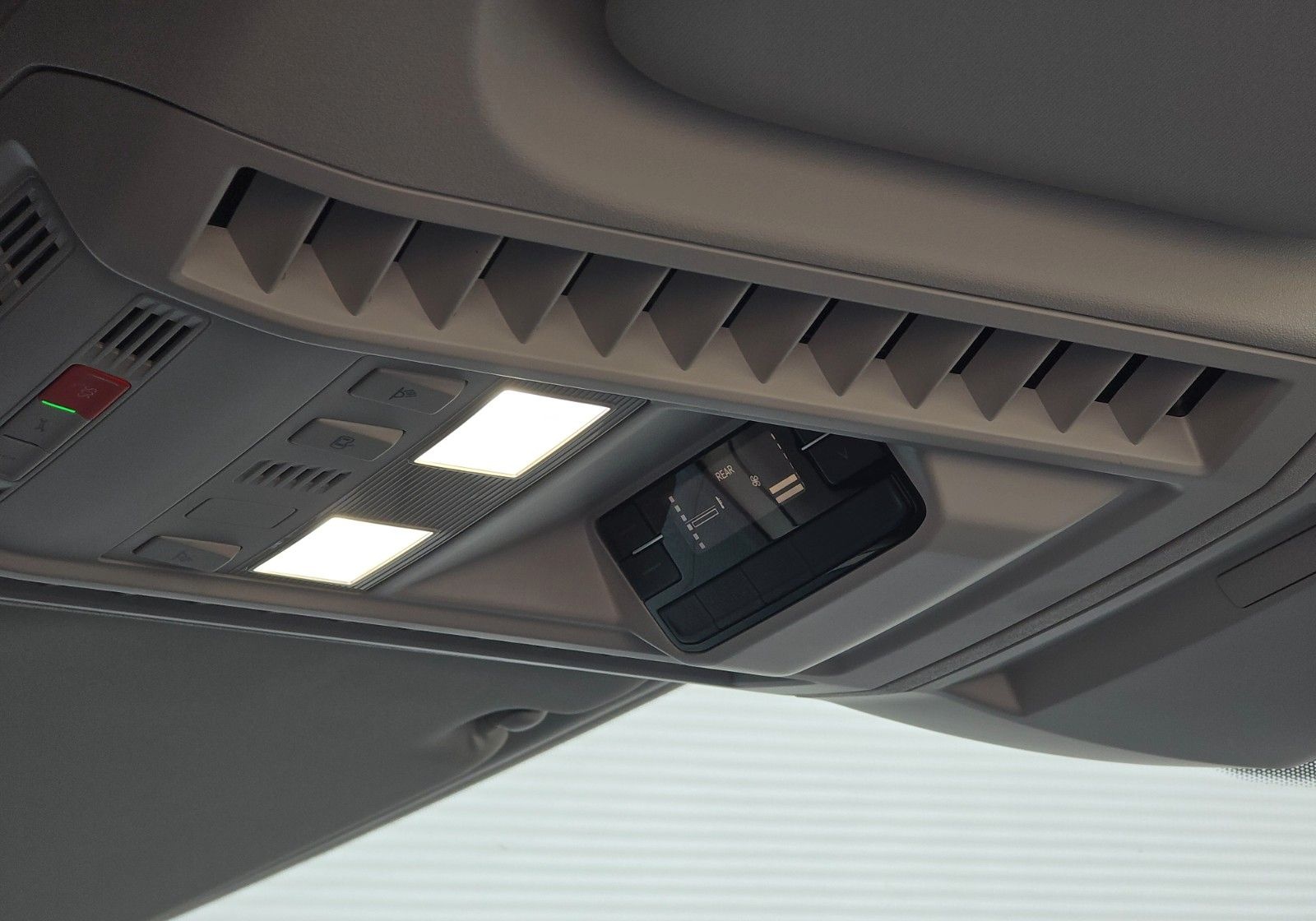 Volkswagen Crafter Kasten 35 Mittellang Hochdach (9-Sitze) foto 25