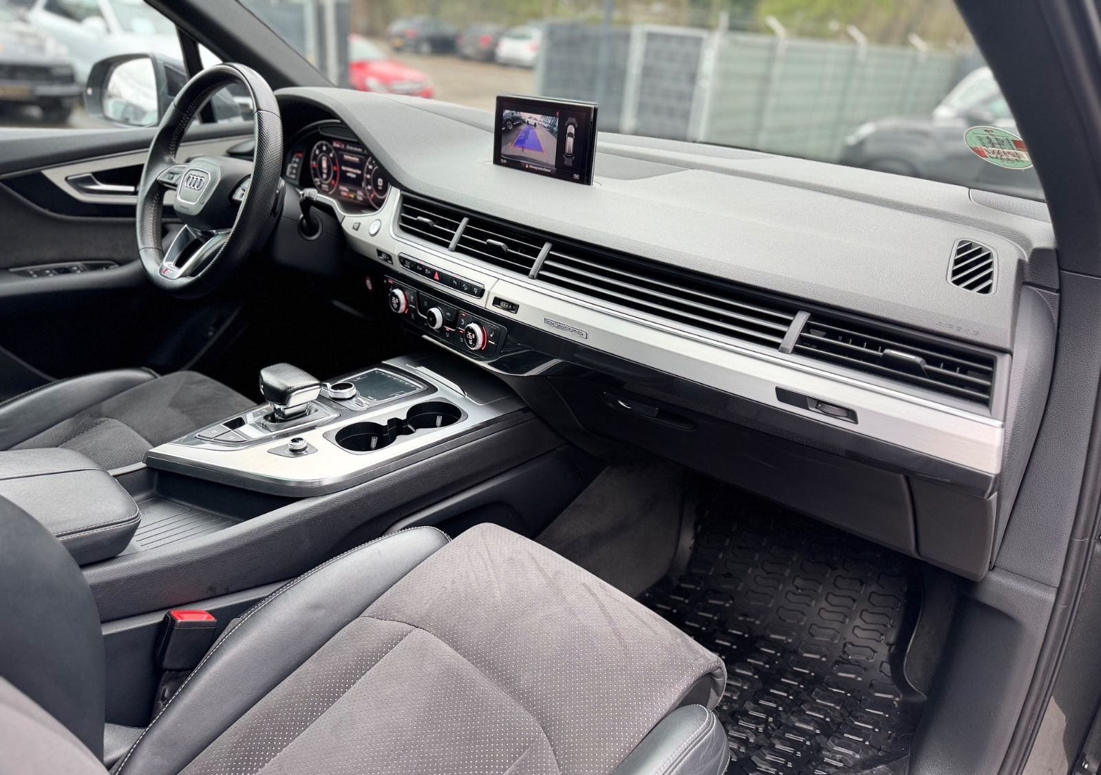 Audi Q7 3.0 TDI QUATTRO*S-LINE SPORT+*7.SITZER*MATRIX foto 17
