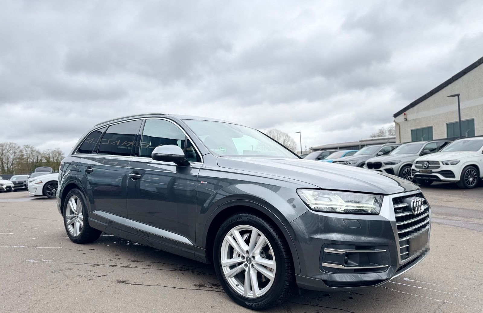 Audi Q7 3.0 TDI QUATTRO*S-LINE SPORT+*7.SITZER*MATRIX foto 5