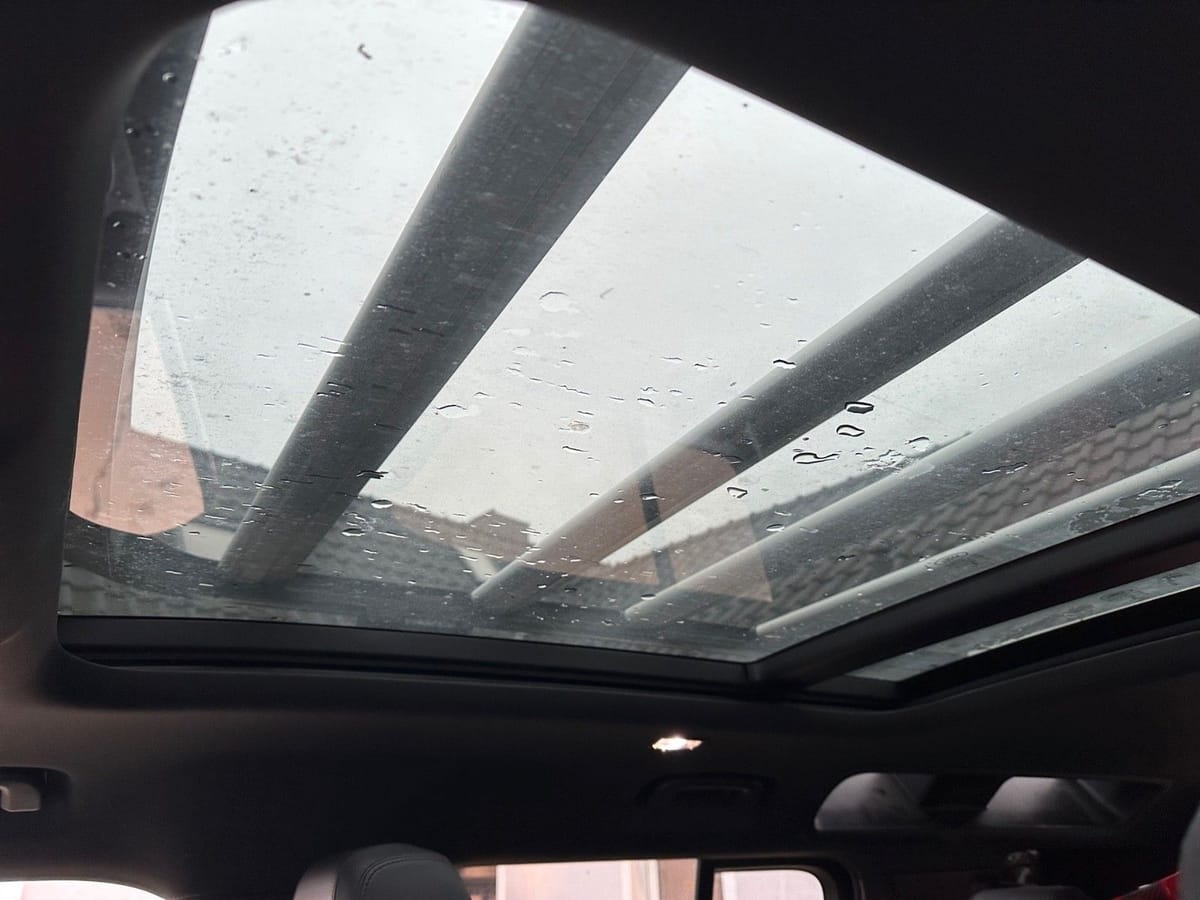 Land Rover Defender 110 D300 HSE foto 15