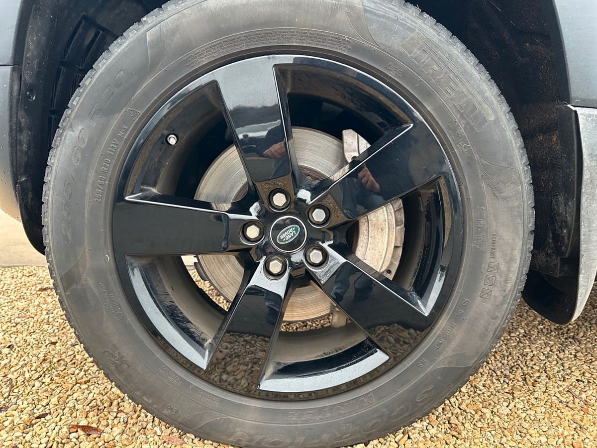 Land Rover Defender 110 D300 HSE foto 20
