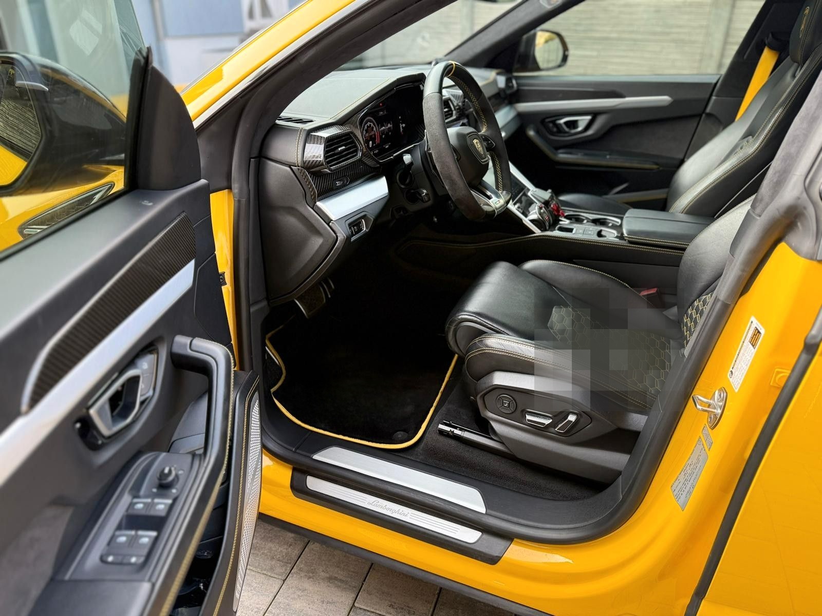 Lamborghini Urus*CARBON*B&O*360°KAMERA*STERNEHIMMEL*PANO* foto 14