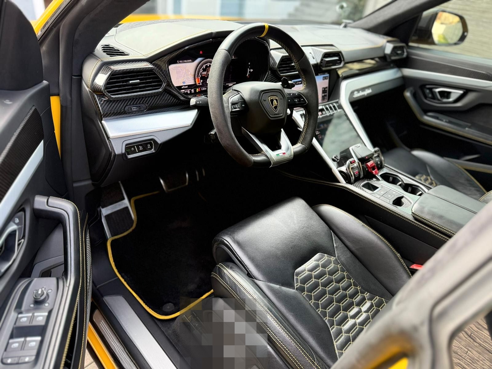 Lamborghini Urus*CARBON*B&O*360°KAMERA*STERNEHIMMEL*PANO* foto 19