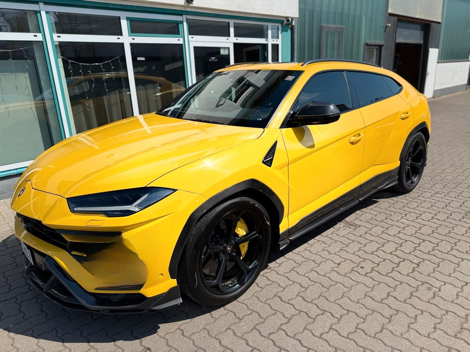 Lamborghini Urus*CARBON*B&O*360°KAMERA*STERNEHIMMEL*PANO* foto 3