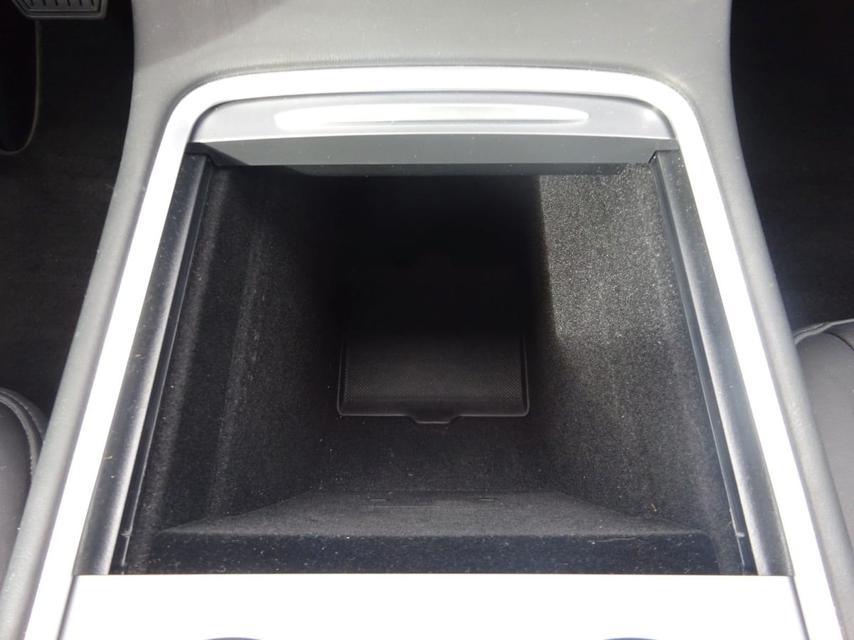 Tesla Model Y Long Range RWD Panorama Navi foto 22