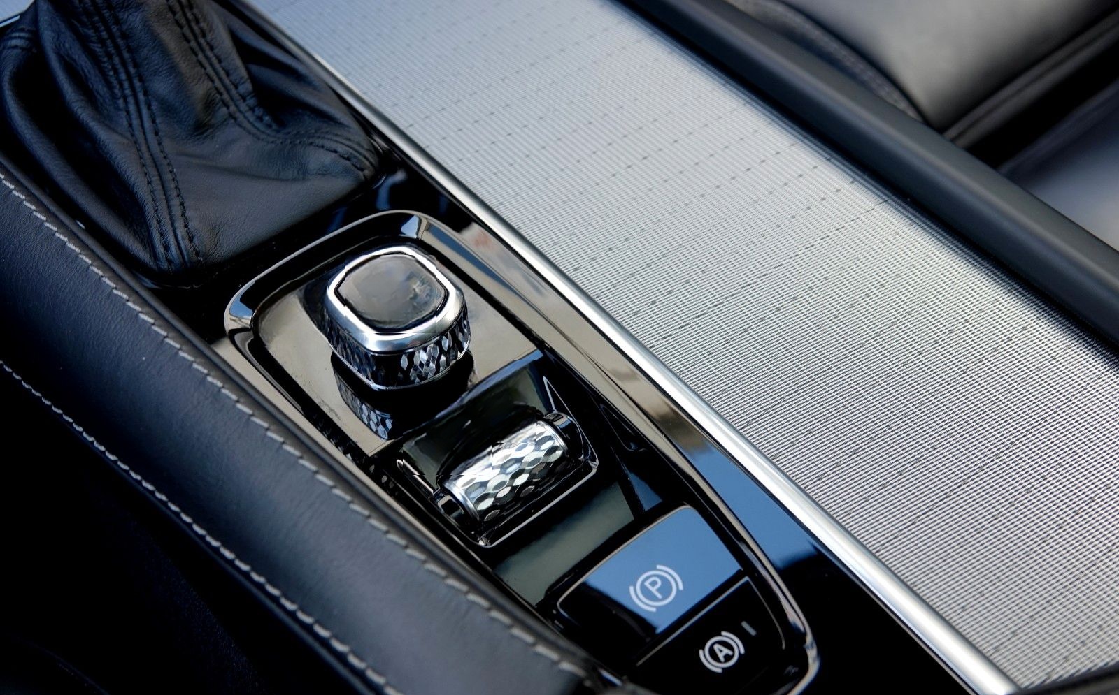 Volvo S90 T5 *INSCRIPTION* BOWERS* HEAD UP* VOLL* ACC foto 17