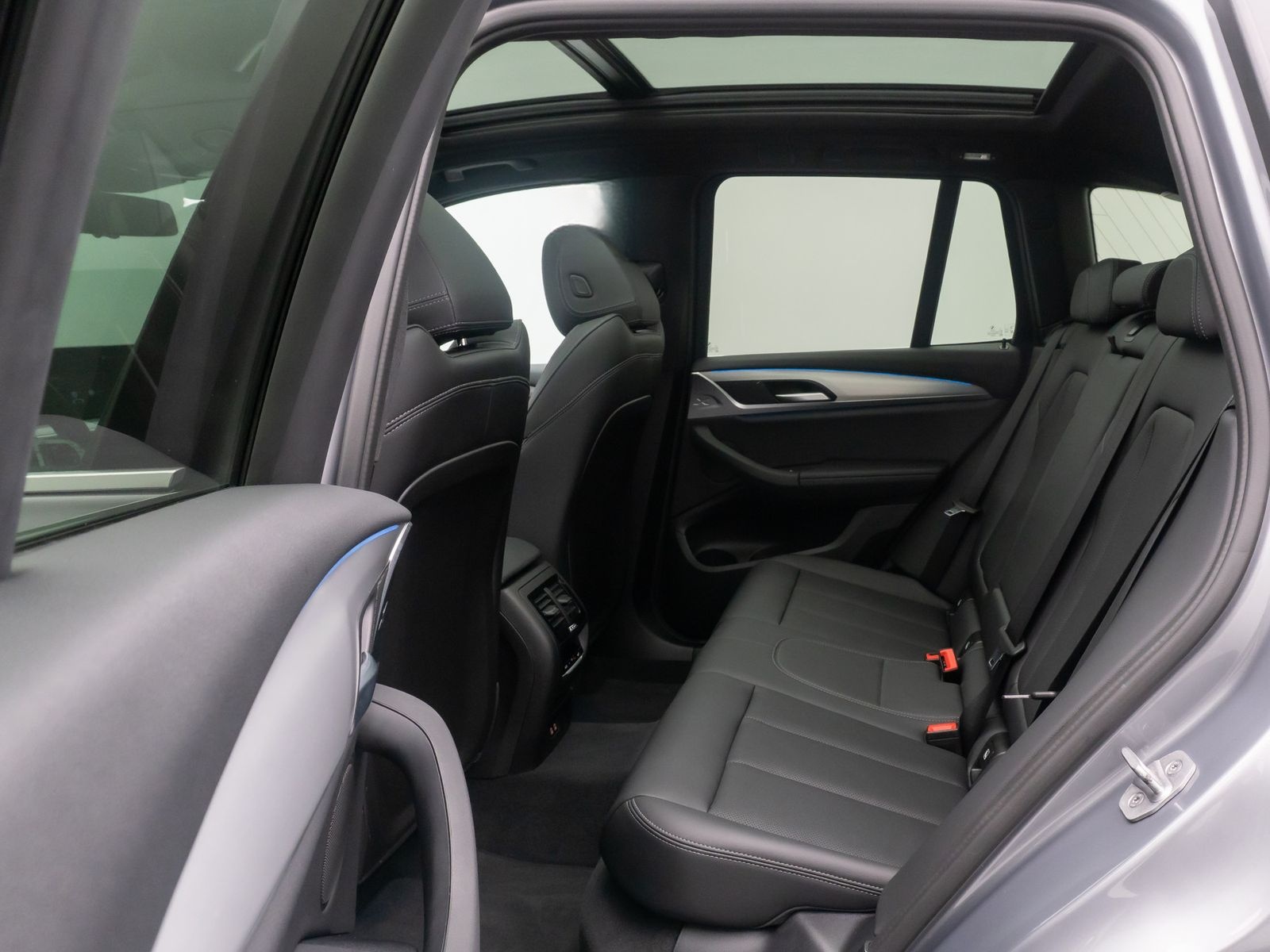 BMW X3 xD30e Alarm DAB HiFi Kamera Sportsitz Panoram foto 25