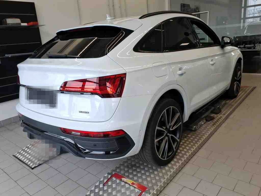 Audi Q5 Sportback 40 TDI quattro S-LINE*NAVI-PLUS*MAT foto 2