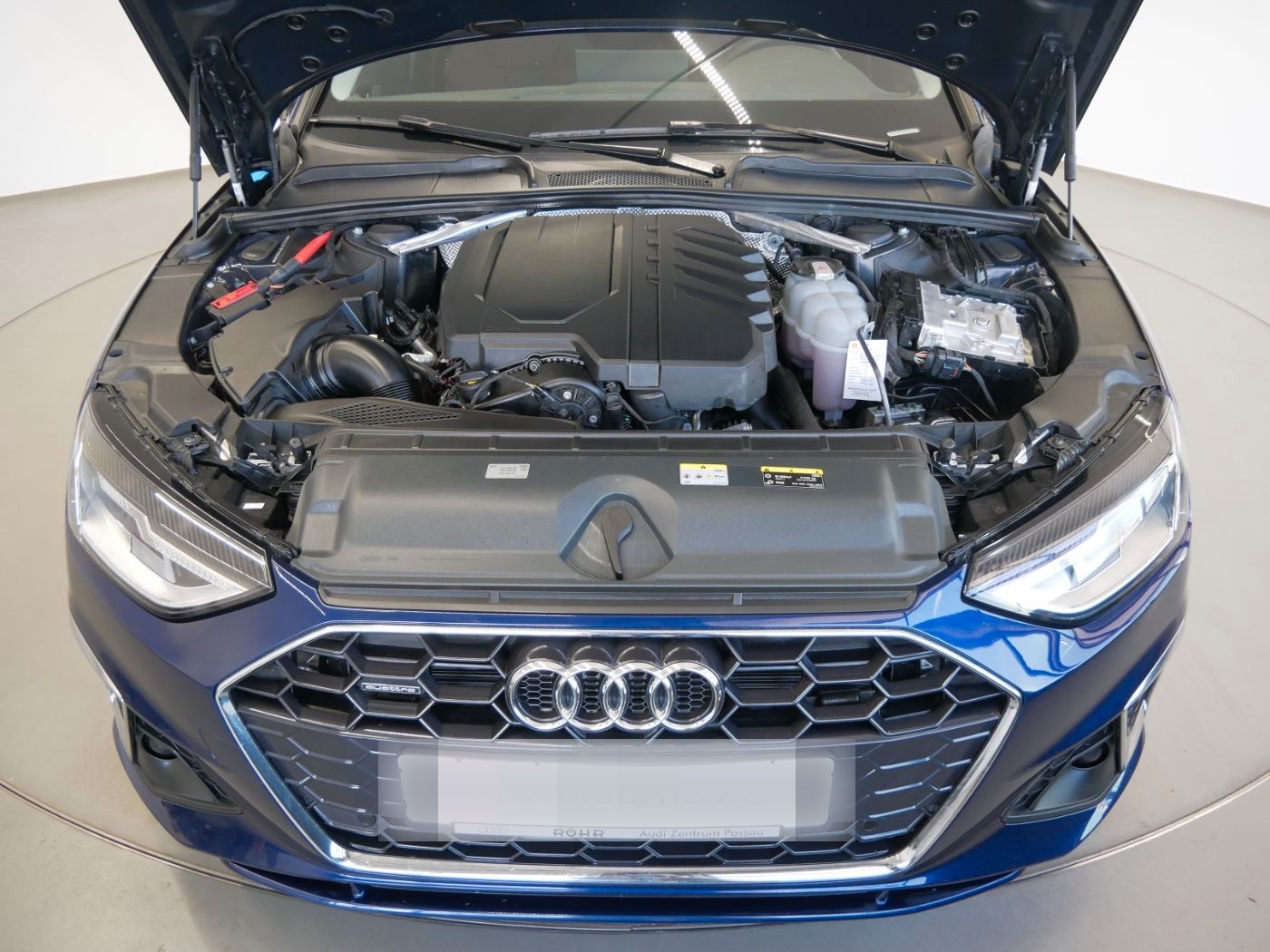 Audi A4 Avant 45 TFSI quattro S tro. S line LED AHK N foto 18