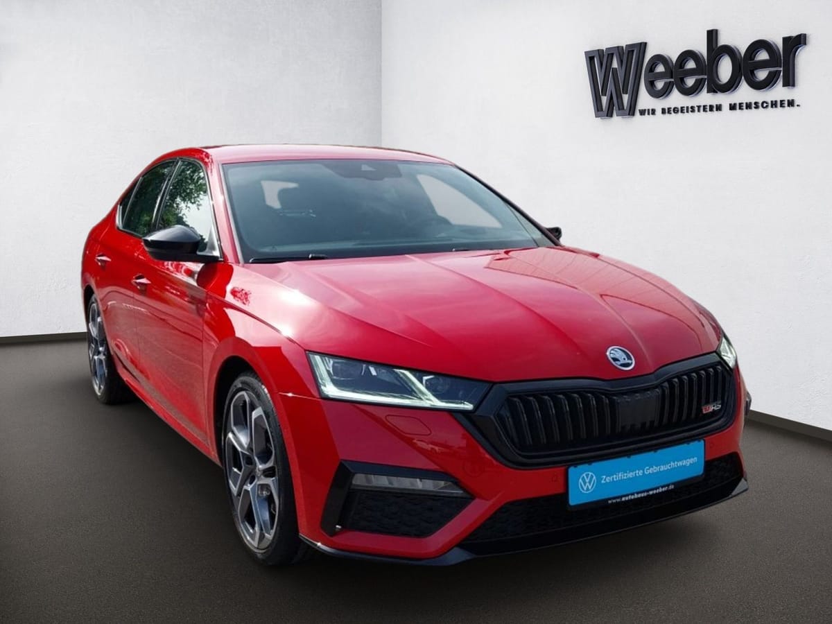 Skoda Octavia Lim. RS AHK DCC NAVI HUD ACC KAMERA KES foto 17