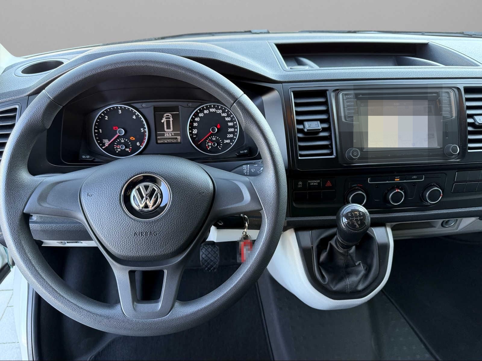 Volkswagen T6 MiCamper 2.0TDI STANDH/SOLAR/KAMERA/AHK foto 14