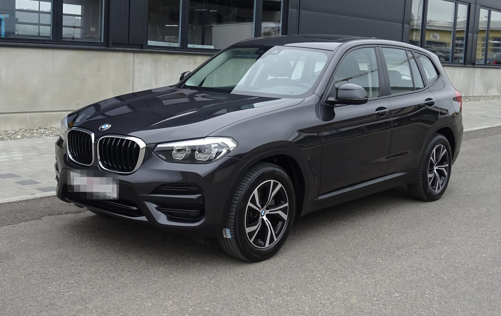 BMW X3 xDrive20d Advantage/18"/SHZ/LED/Pano/Navi/AHK foto 2
