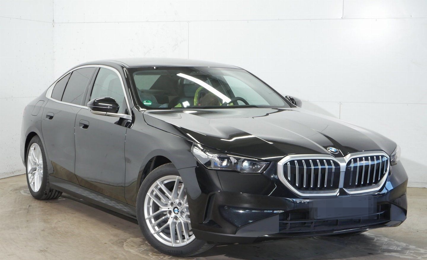BMW 520d xDrive foto 2