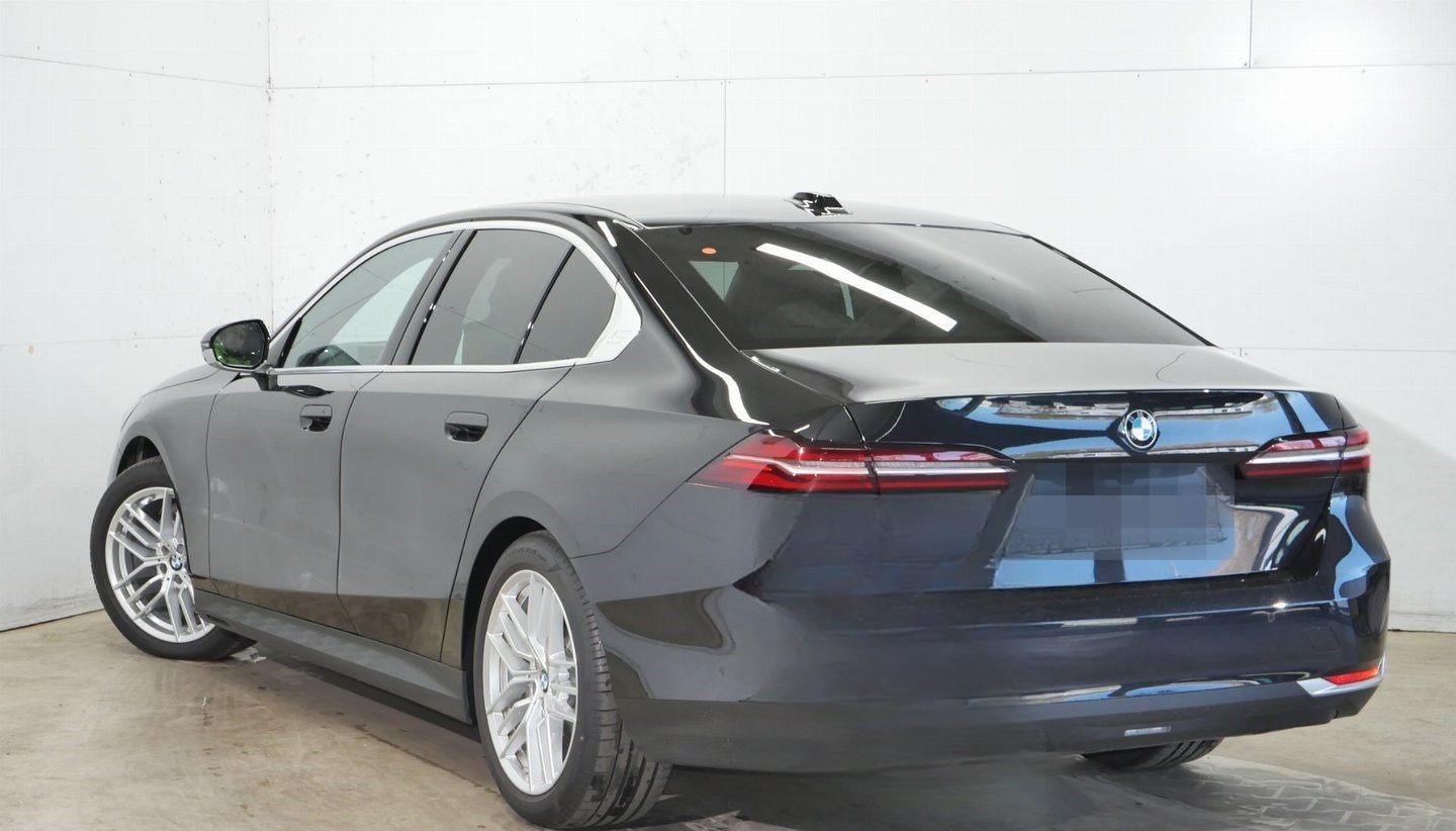 BMW 520d xDrive foto 3
