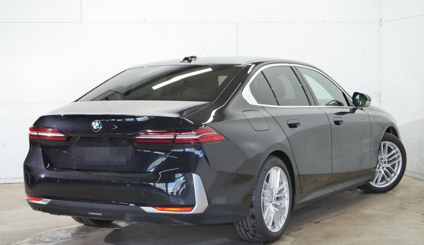 BMW 520d xDrive foto 4