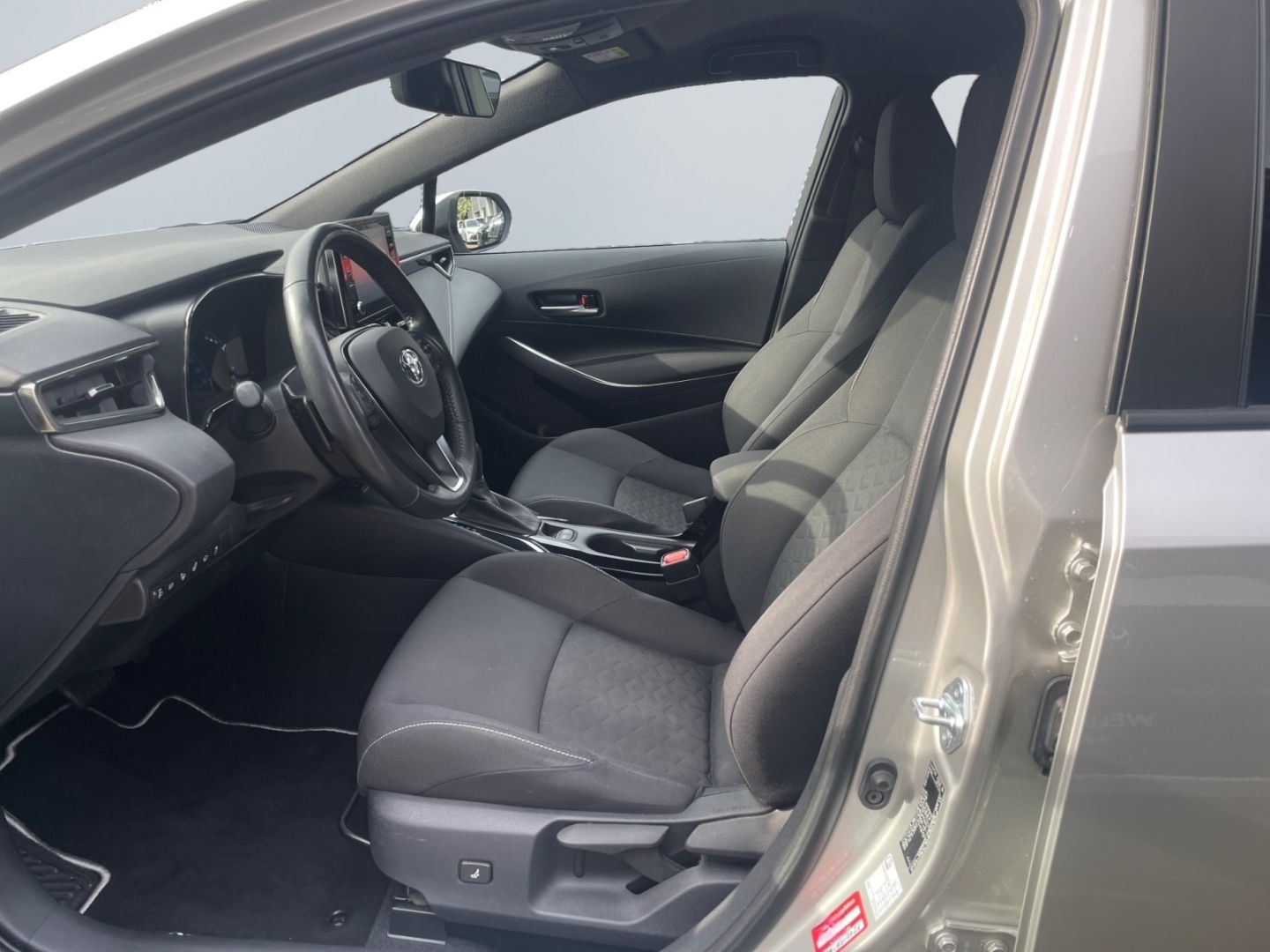 Toyota Corolla 2.0 Hybrid TS Team D *Technik-Paket*CAM* foto 7