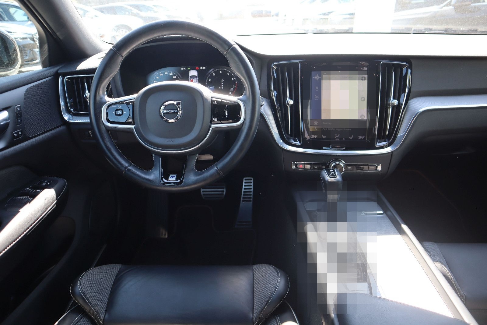 Volvo V60 Kombi R Design foto 12