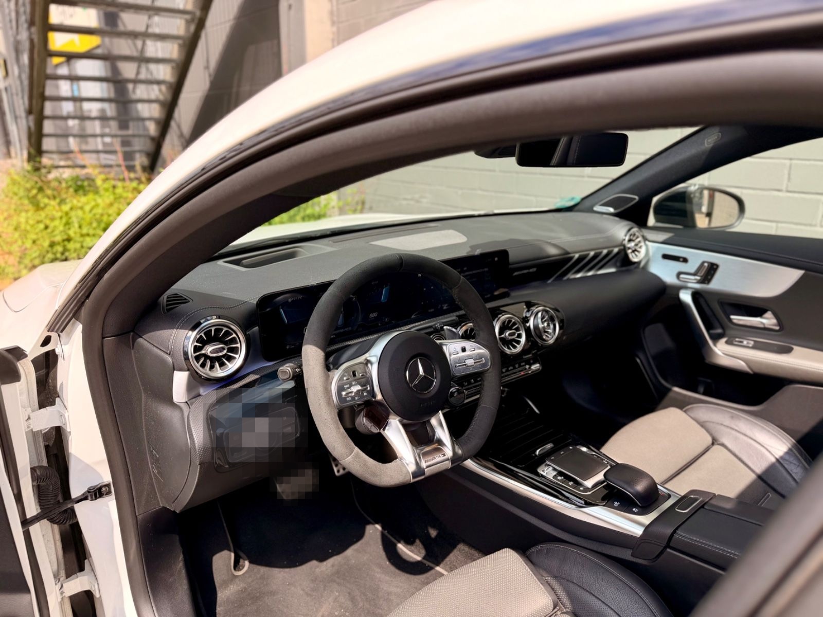 Mercedes-Benz CLA 45 AMG Shooting brake/AMGPERFOMANCE/ABGAS* foto 12