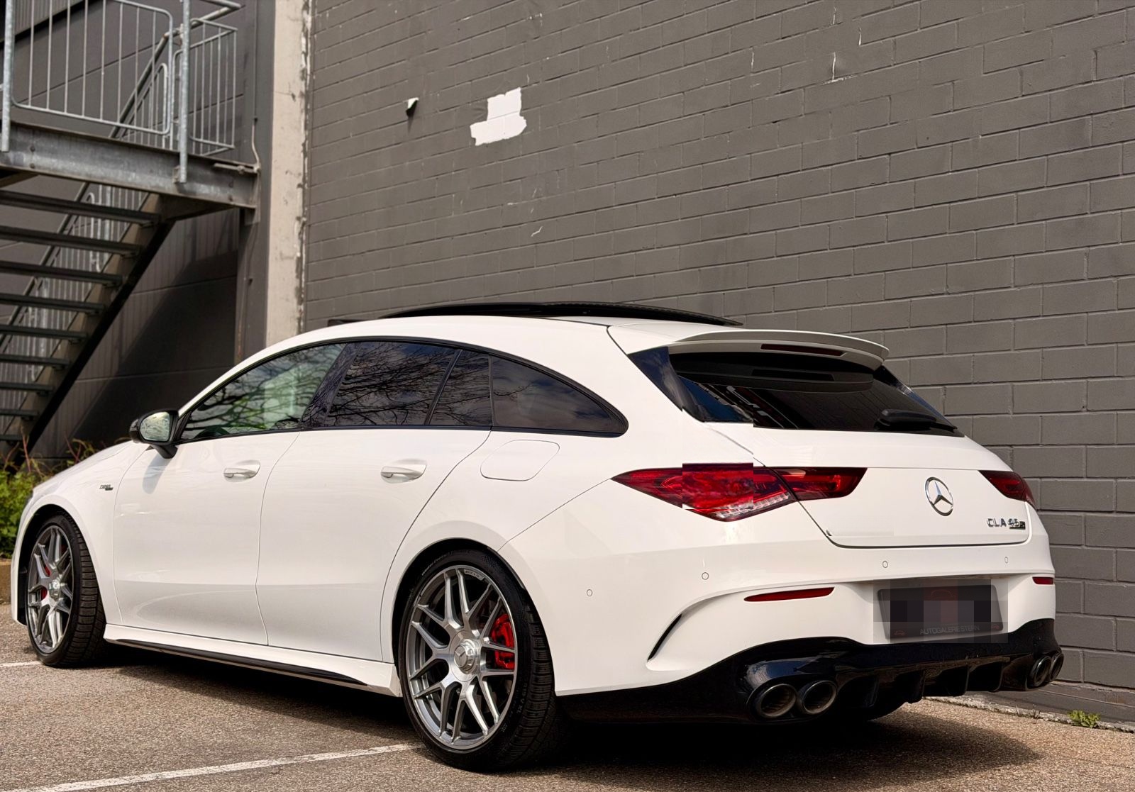 Mercedes-Benz CLA 45 AMG Shooting brake/AMGPERFOMANCE/ABGAS* foto 4