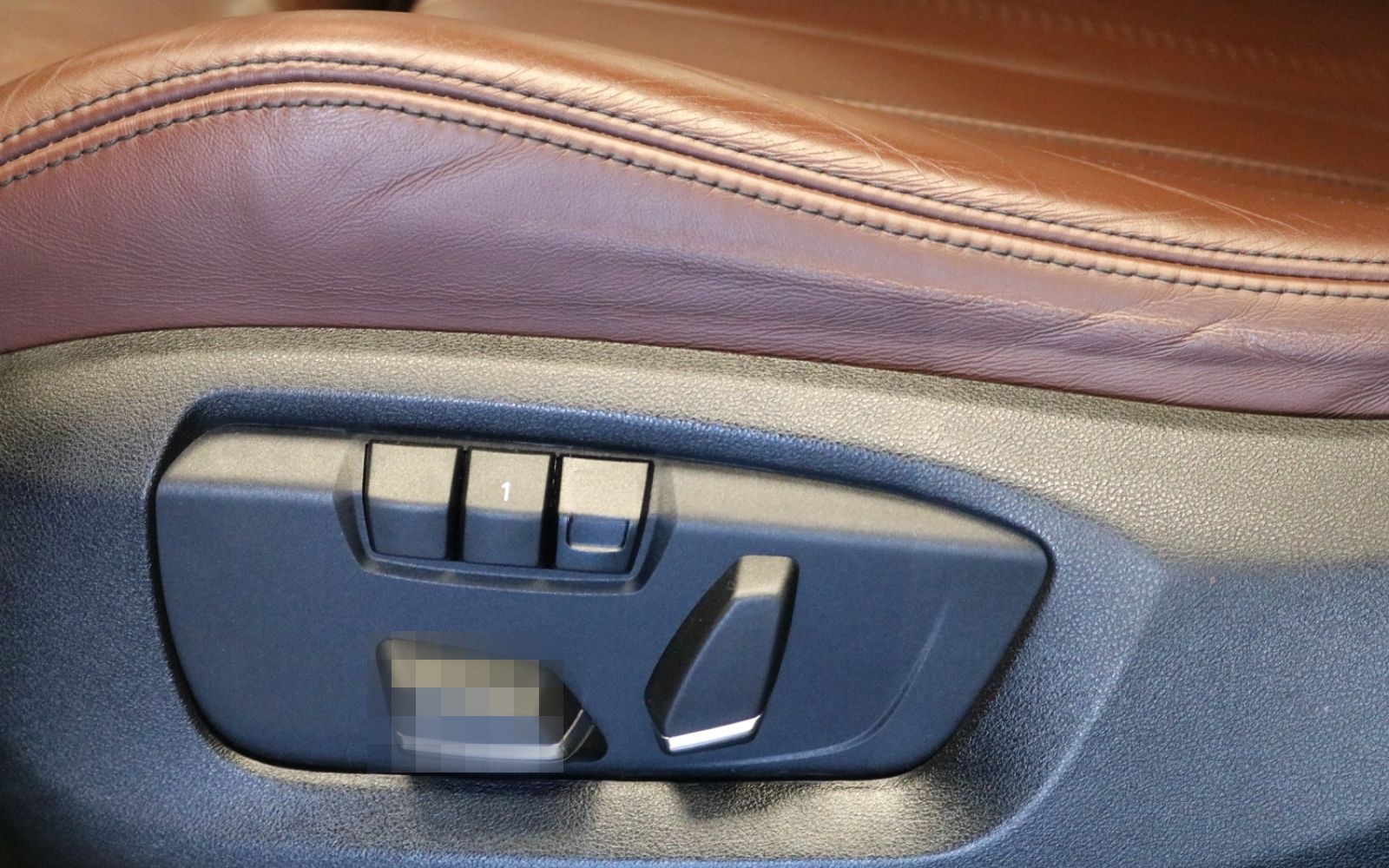 BMW X6 xDrive 40 d M SPORT /SOFTCOLSE/KAMERA/HEADUP foto 13