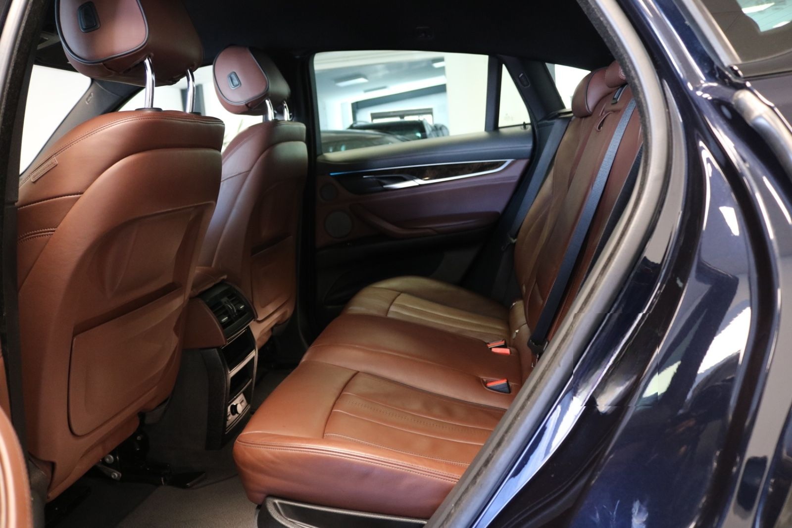 BMW X6 xDrive 40 d M SPORT /SOFTCOLSE/KAMERA/HEADUP foto 18