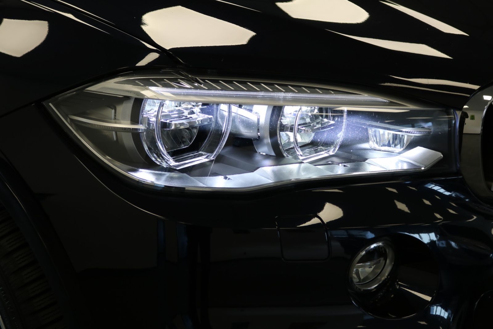 BMW X6 xDrive 40 d M SPORT /SOFTCOLSE/KAMERA/HEADUP foto 3