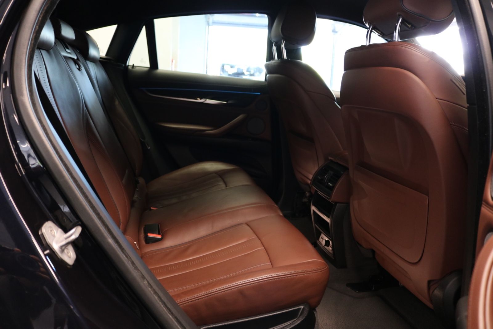 BMW X6 xDrive 40 d M SPORT /SOFTCOLSE/KAMERA/HEADUP foto 21