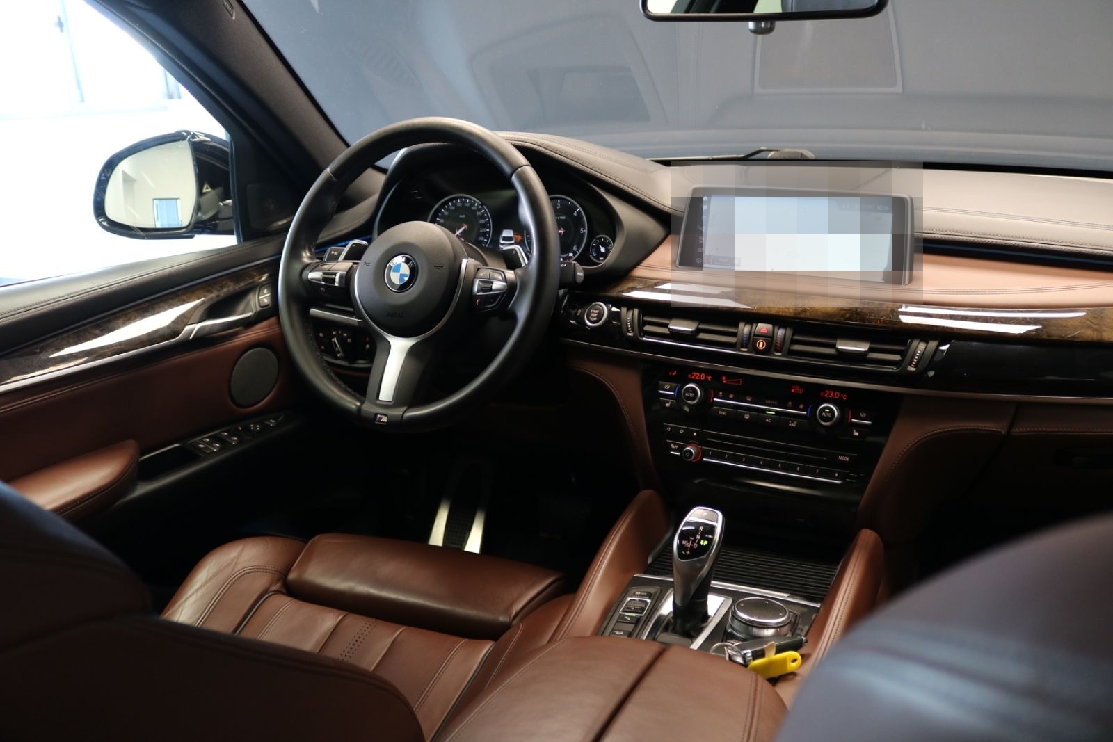 BMW X6 xDrive 40 d M SPORT /SOFTCOLSE/KAMERA/HEADUP foto 24