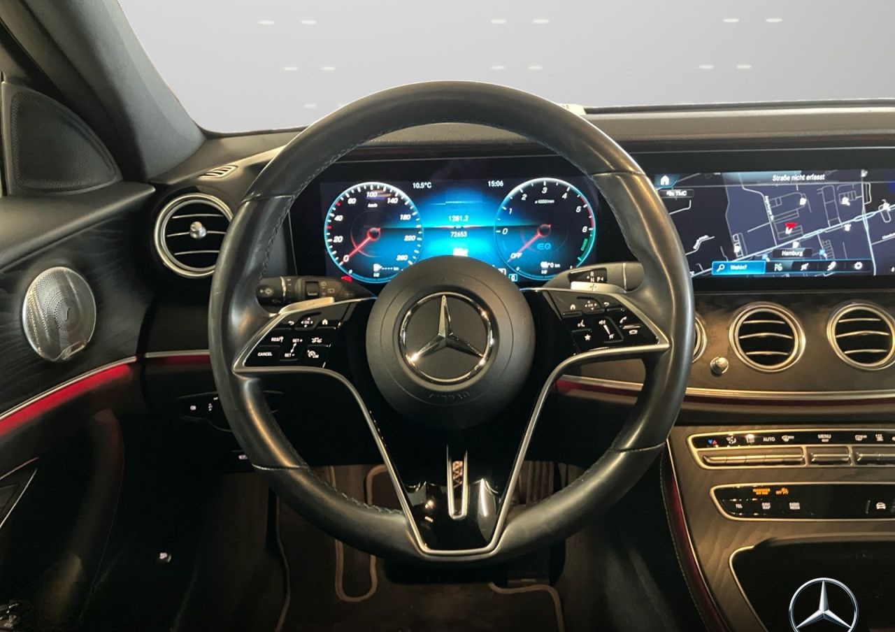 Mercedes-Benz E 300 de T AMG/MBUX-HIGH/PANO/FAHRASS/360° foto 14
