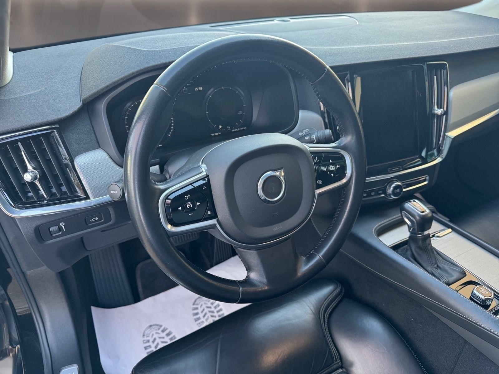 Volvo V90 Kombi Inscription 2.0 D4*LED*LEDER*NAVI* foto 10