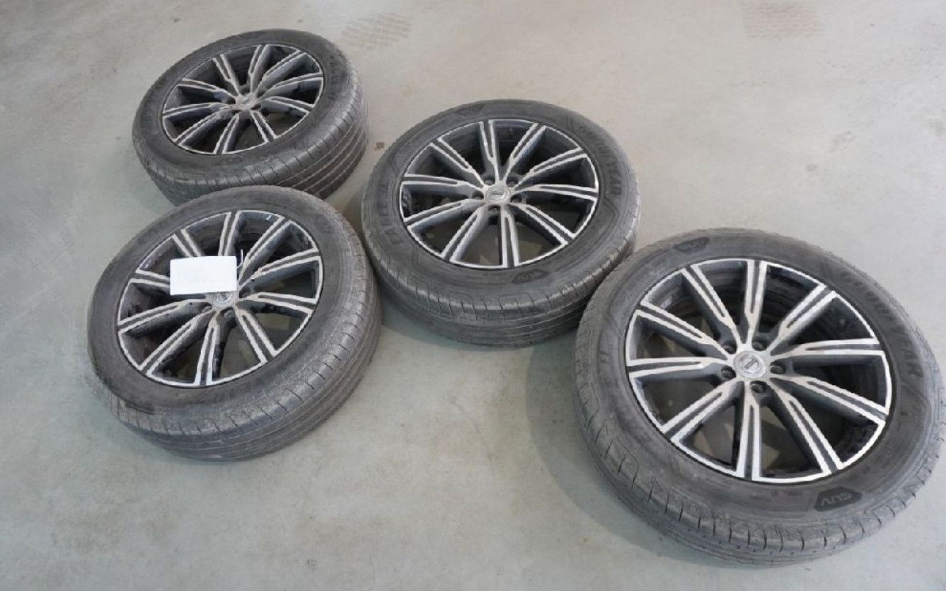 Volvo XC60 B4 Aut. Inscript LED+/HUD/H&K/STANDHZ/8Fa foto 2