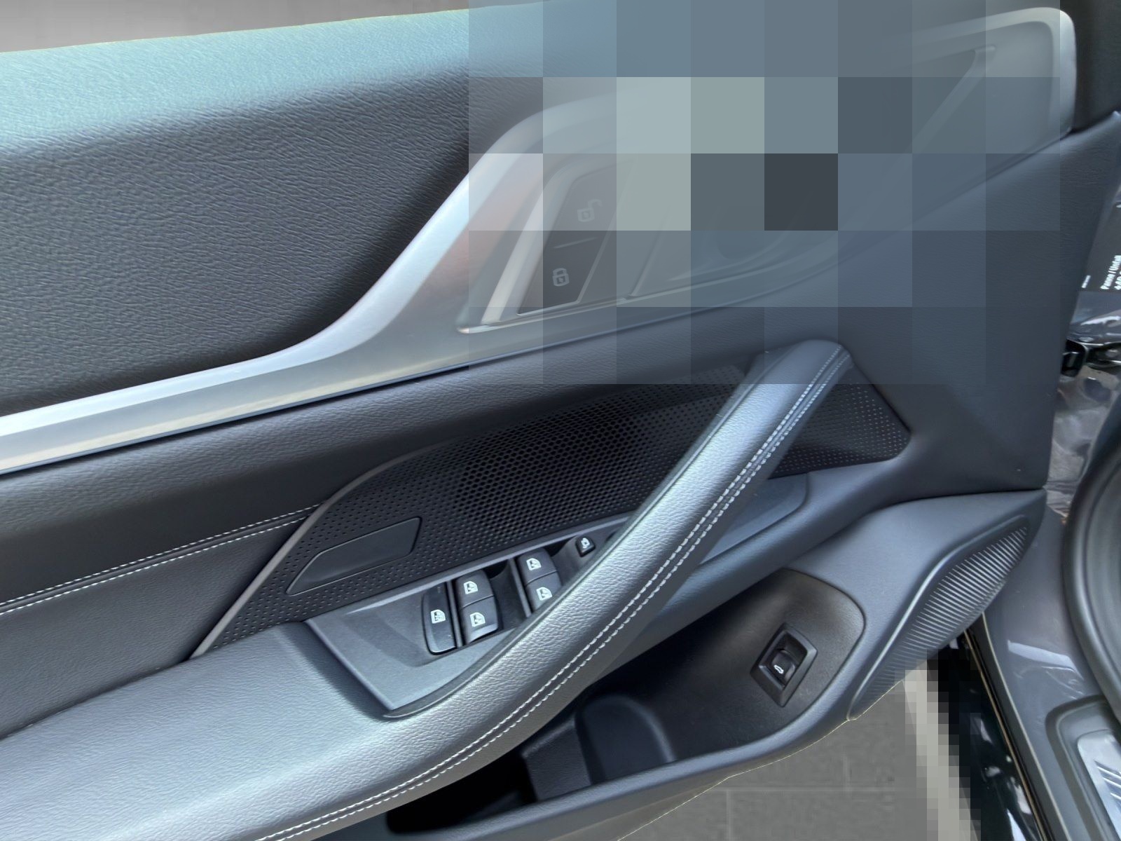 BMW i4 eDrive40 M Sport 360° HiFi HUD 19" foto 10