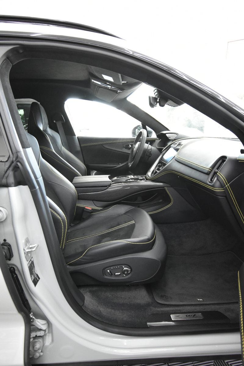 Aston Martin DBX 4.0 V8 707 Carbon Paket 23 Zoll foto 13
