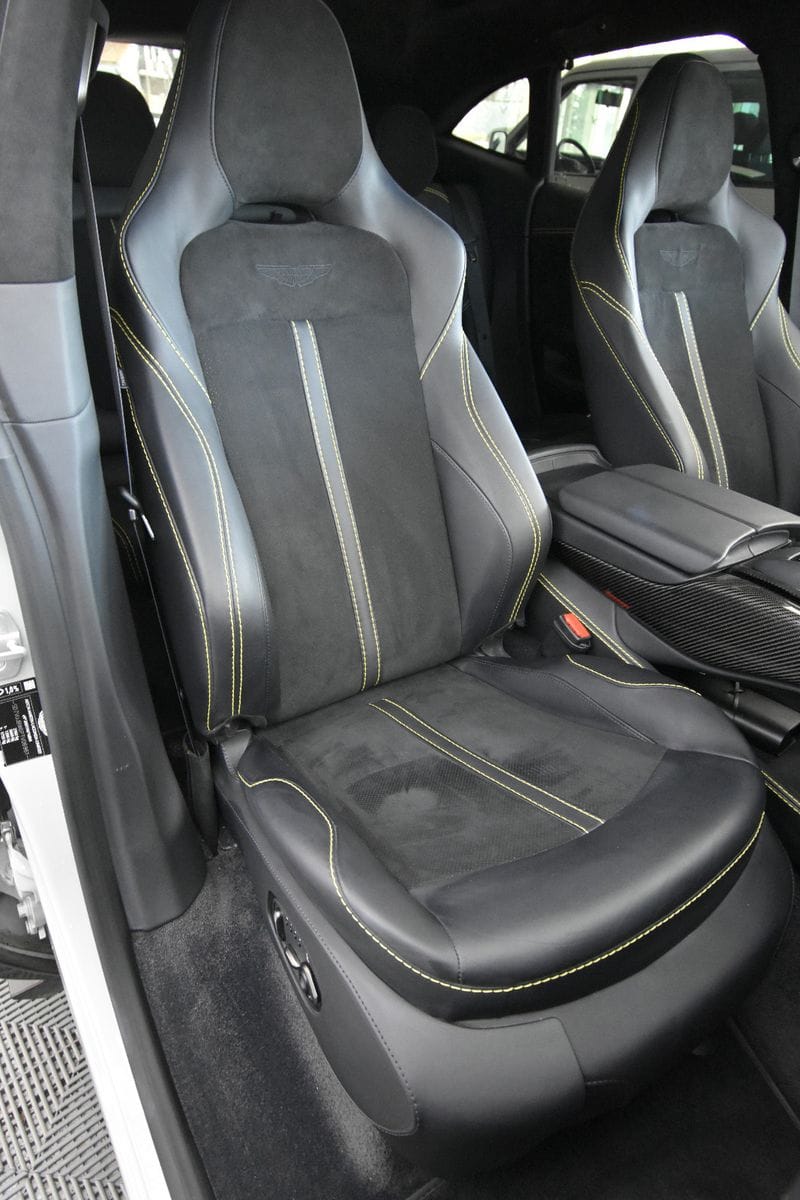 Aston Martin DBX 4.0 V8 707 Carbon Paket 23 Zoll foto 14