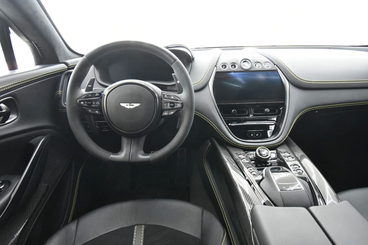 Aston Martin DBX 4.0 V8 707 Carbon Paket 23 Zoll foto 22