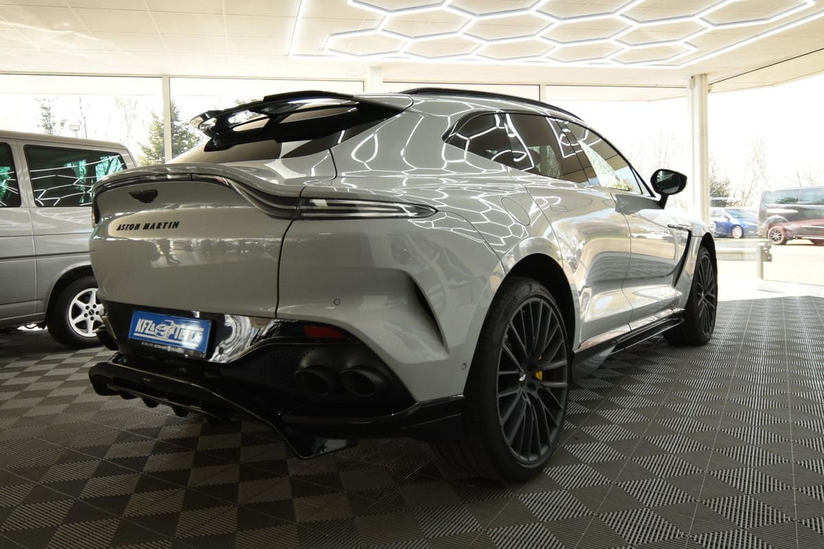 Aston Martin DBX 4.0 V8 707 Carbon Paket 23 Zoll foto 8
